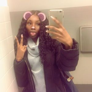 Meet your Posher, Joselle